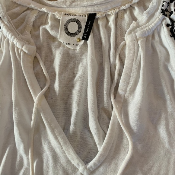 Anthropologie Embroidered Sleeveless Top XS - Picture 2 of 6